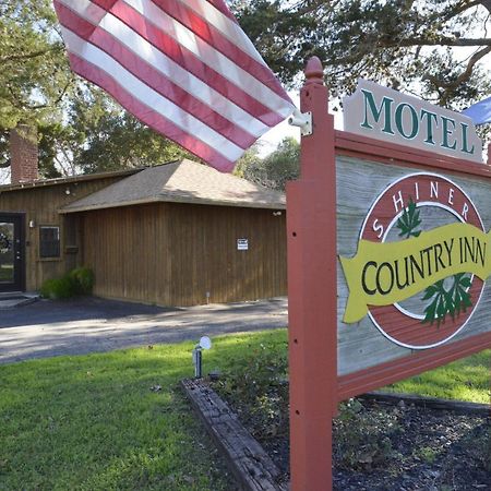 Shiner Country Inn エクステリア 写真
